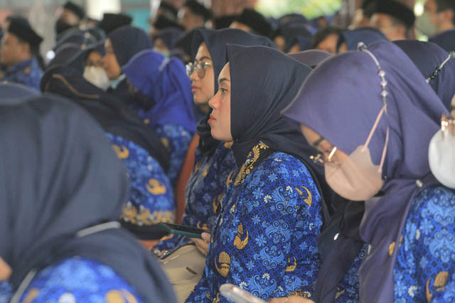 ILUSTRASI KEPEGAWAIAN: Pemkab di sejumlah daerah di Madiun Raya membuka seleksi PPPK. (DOKUMEN RADAR MADIUN)