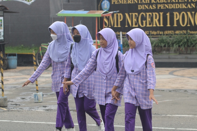 PENDIDIKAN SEMBILAN TAHUN : Pemkab Ponorogo siapkan Rp 1,2 Miliar untuk menekan angka putus sekolah. (AJI PUTRA/JAWA POS RADAR PONOROGO)