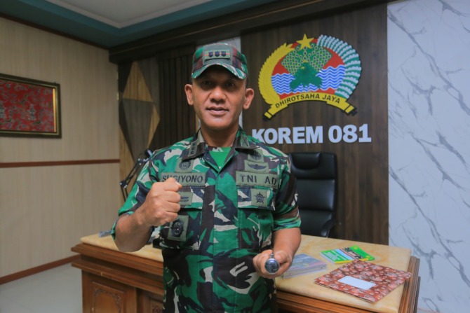 BARU: Per Februari lalu Kolonel Inf Sugiyono resmi menakhodai Korem 081/Dhirotsaha Jaya. (BAGAS BIMANTARA/JAWA POS RADAR MADIUN)