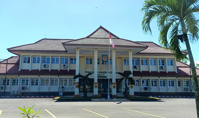 Ilustrasi Foto : Gedung Pengadilan Negeri Pacitan. (NUR CAHYONO/JAWA POS RADAR PACITAN)