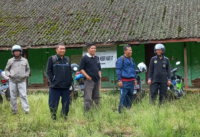 MERANA: Bangunan SDN Kare 07 tidak terawat seiring mati surinya sekolah tersebut akibat nihil murid. (ISTIMEWA)