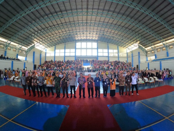 BERDAYA BERSAMA: PNM bersama BRI dan Pegadaian menggelar pelatihan yang diikuti ribuan perempuan pra-sejahtera di Pacitan. (ISTIMEWA)
