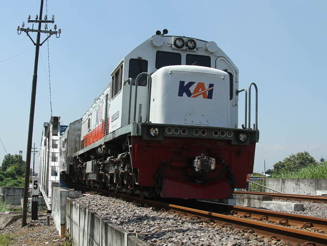 Ilustrasi kereta api yang melintas wilayah PT KAI Daop 7 Madiun.