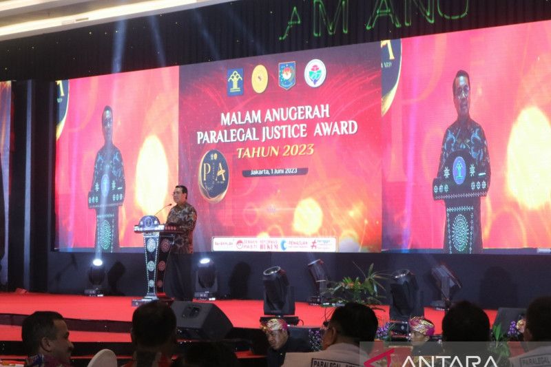 BERI ARAHAN: Ketua MA Syarifuddin di sebuah acara. (ANTARA)