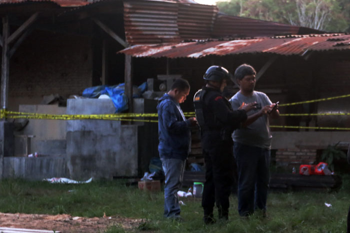 Petasan meledak di dalam rumah Jalan Mawar, RT 01 RW 4, Kelurahan Dadaprejo, Kecamatan Junrejo Kota Batu dan mengakibatkan satu korban luka.
