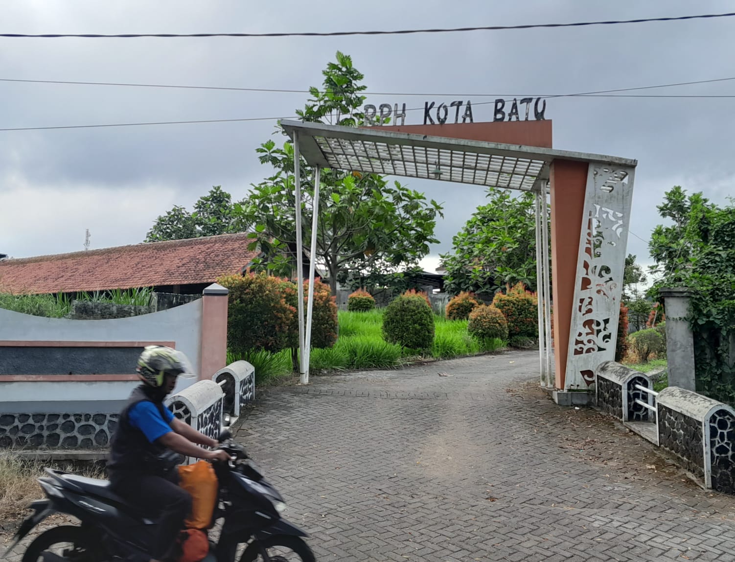 BURU SERTIFIKASI: Rumah Potong Hewan Kota Batu di belum punya sertifikat halal.