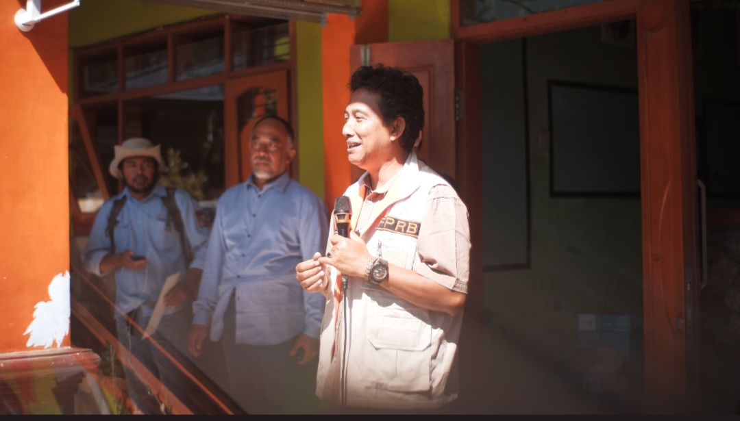 Ketua Forum Pengurangan Risiko Bencana (FPRB) Kab. Malang Rurid Rudianto menyampaikan materi tentang kebencanaan