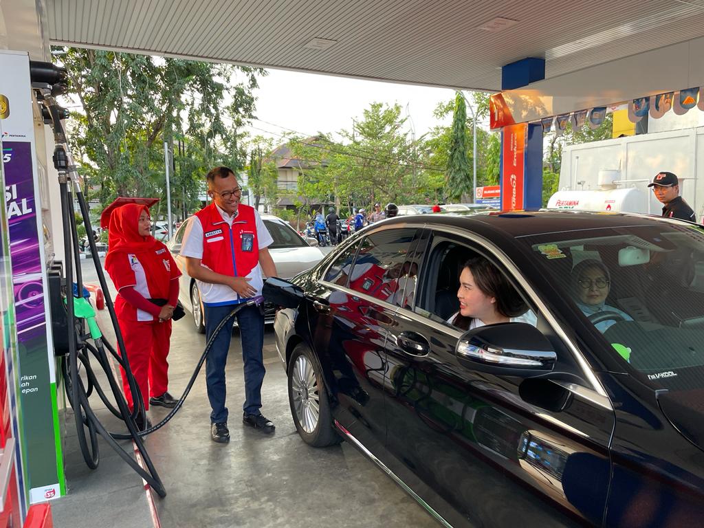 Penggunaan BBM nabati, perdana di Surabaya.