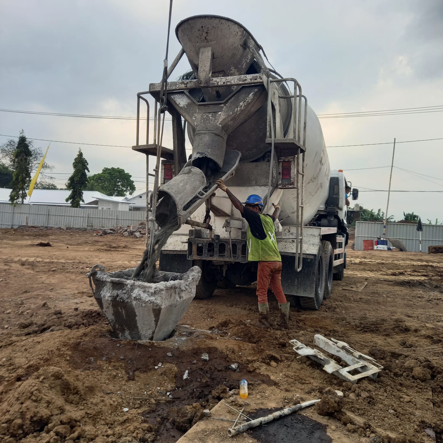Penyegelan sejak 27 Juli lalu memgakibatkan PT ARN mengalami kerugian materiil cukup banyak