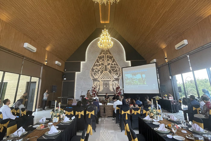 Omah Kendedes di Shanaya Resort Malang