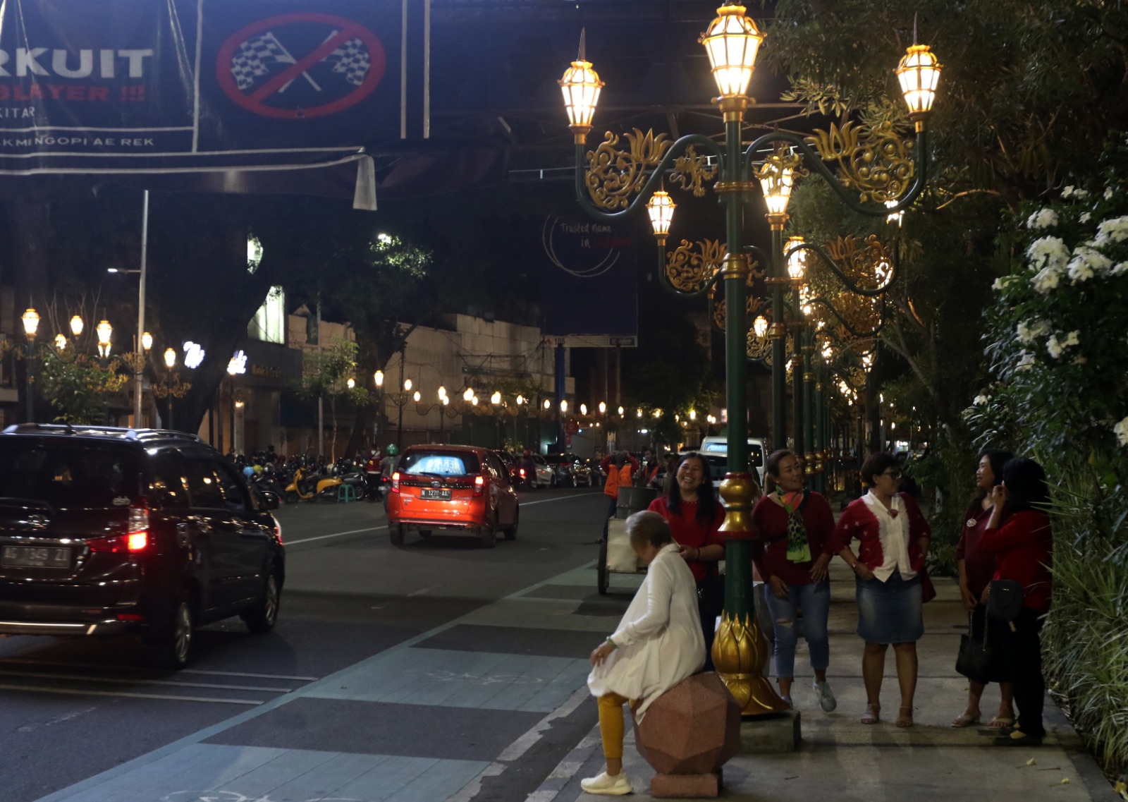 KEBUTUHAN REKREATIF: Kehidupan yang layak membuat kehidupan warga Kota Malang lebih seimbang karena kebutuhan pokok telah terpenuhi.