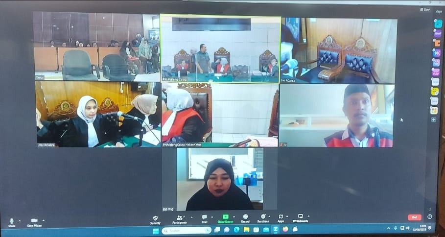 SIDANG MUCIKARI: Pengadilan Negeri Malang menyidang sepasang kekasih yang menjadi mucikari, kemarin (2/8).