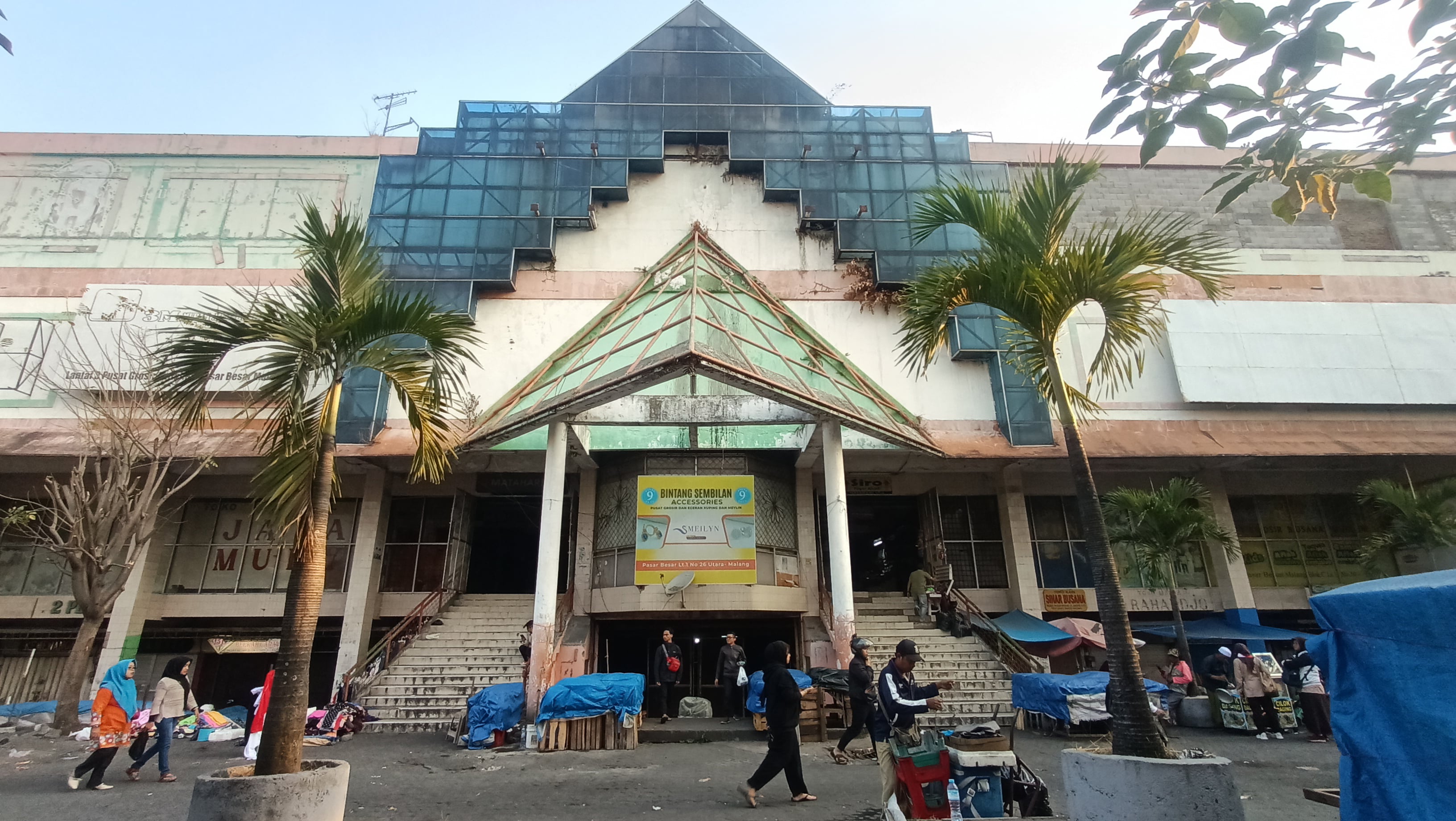 Gedung Pasar Besar Malang belum direvitalisasi sejak kebakaran pada 2016 silam