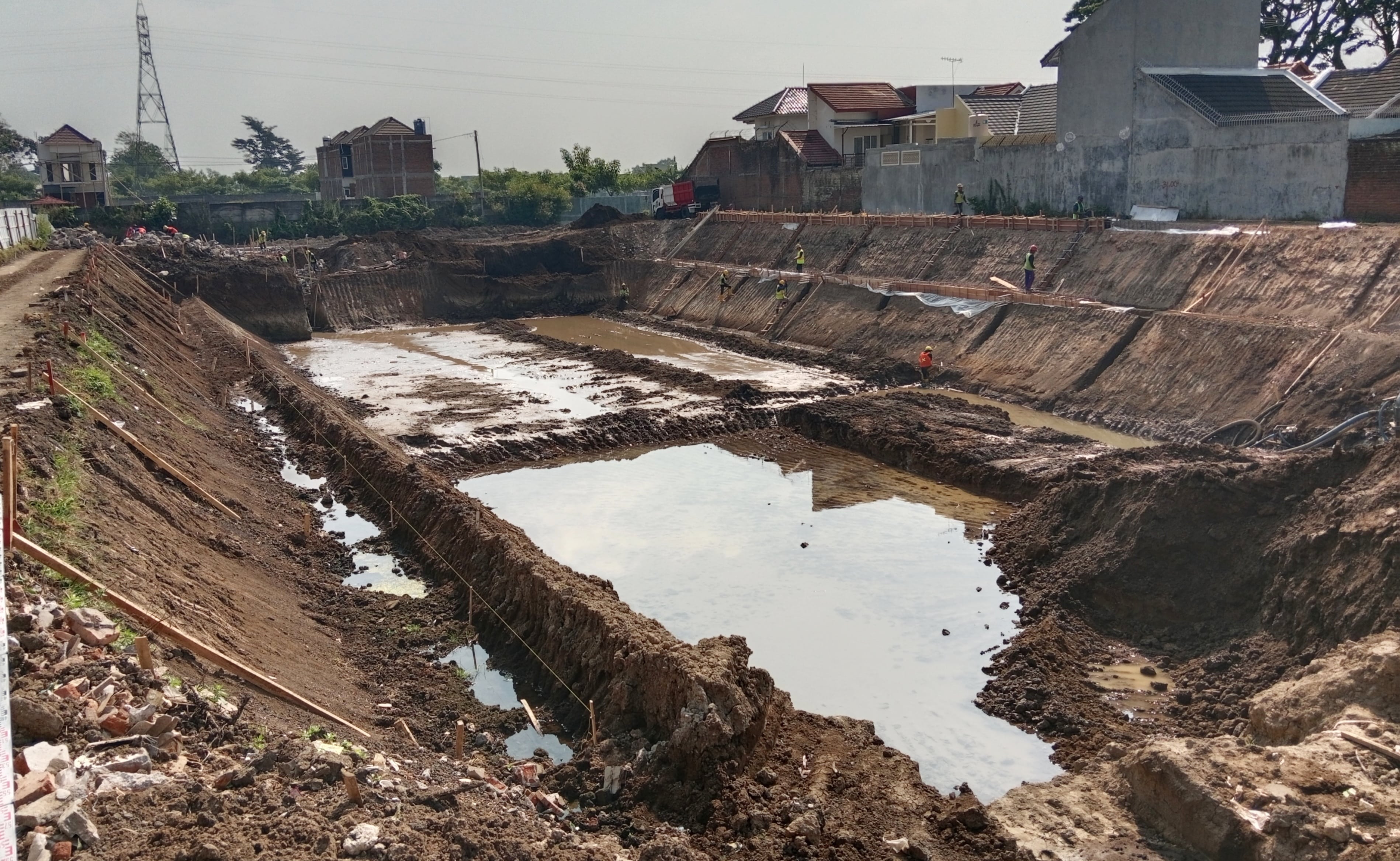 JADI OBJEK WISATA: Bozem di Tunggulwulung, Kecamatan Lowokwaru, Kota Malang akan ditambah beberapa fasilitas agar bisa menyedot kunjungan wisatawan.