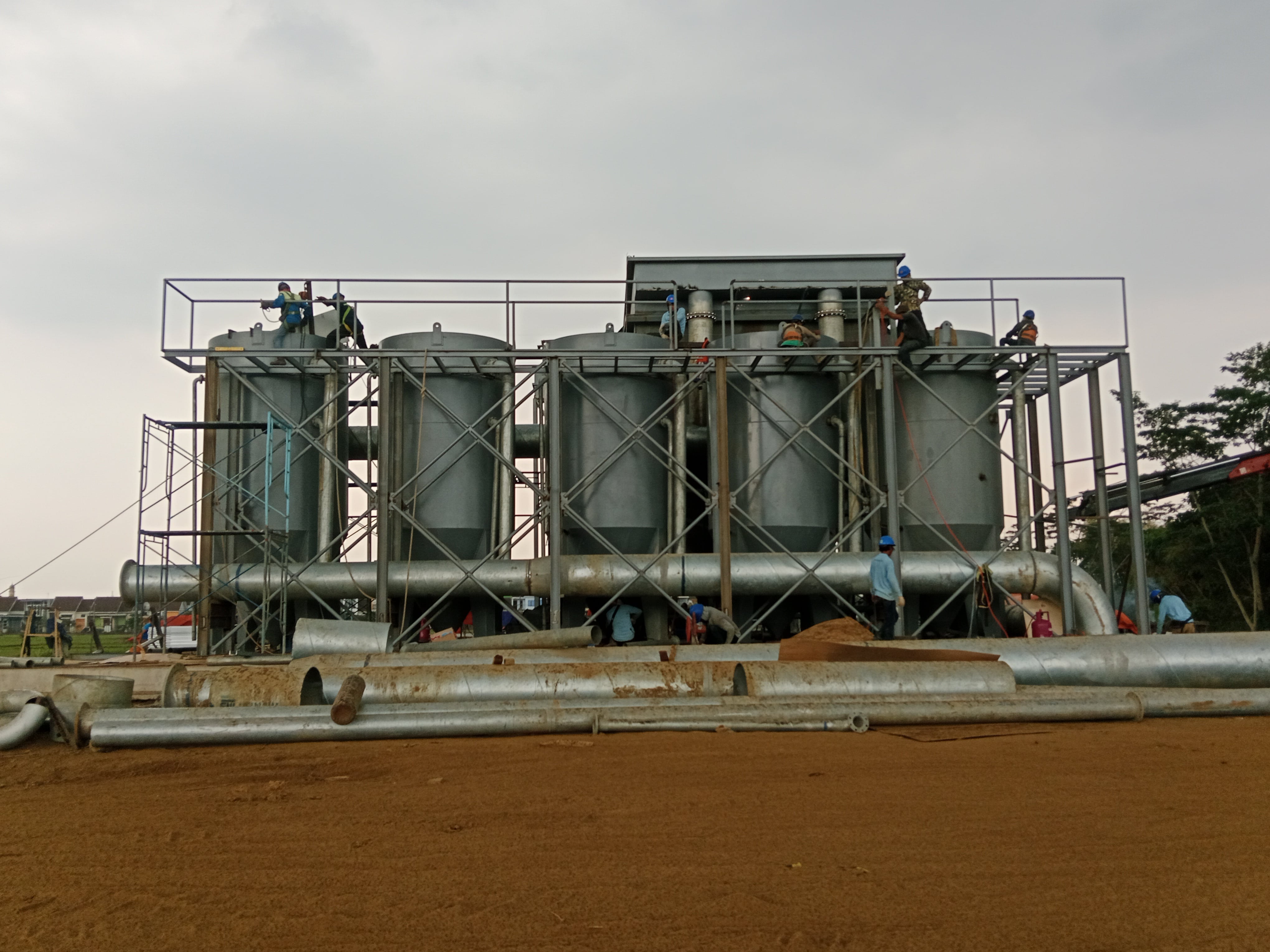 DIKEBUT: Proyek Water Treatment Plant (WTP) di Kelurahan Pandanwangi, Blimbing berfungsi mengolah air sungai menjadi air siap minum.