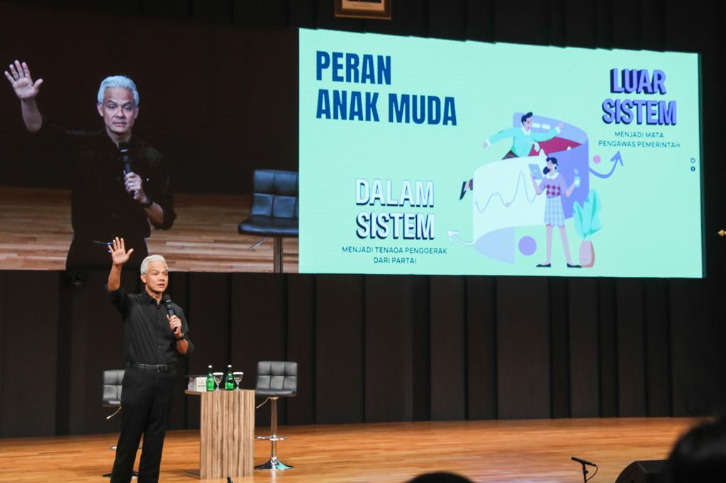 Ganjar Pranowo saat paparan di Universitas Katolik Parahyangan Bandung, pada Rabu lalu (11/10).