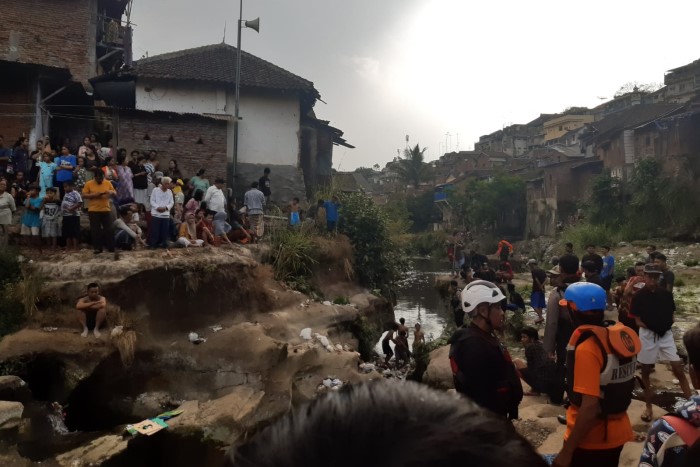 Lokasi penemuan jenazah Daffa, bocah 6 tahun asal Muharto Kota Malang yang tewas tenggelam di Kali Brantas.