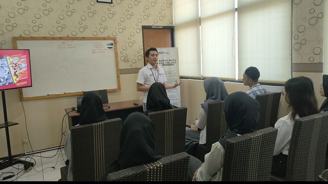 Suasana pelatihan yang digelar untuk siswa dan mahasiswa