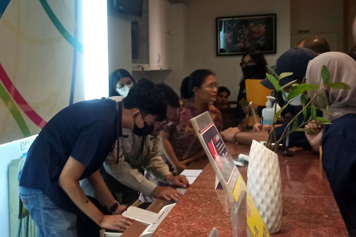 Operasi pajak oleh tim gabungan Pemkot Malang di salah satu hotel