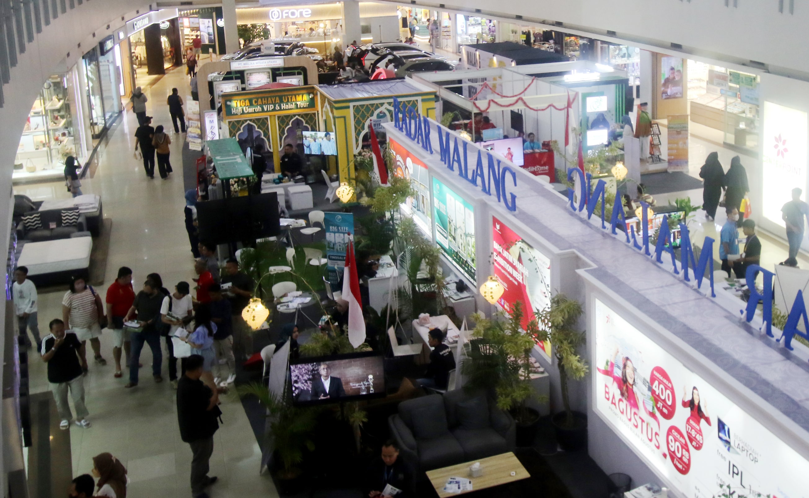 ADA PROMO MENARIK: Malang Exhibition Week (MEW) yang digelar di Mal Olympic Garden (MOG) pada Agustus 2023 lalu dipadati pengunjung