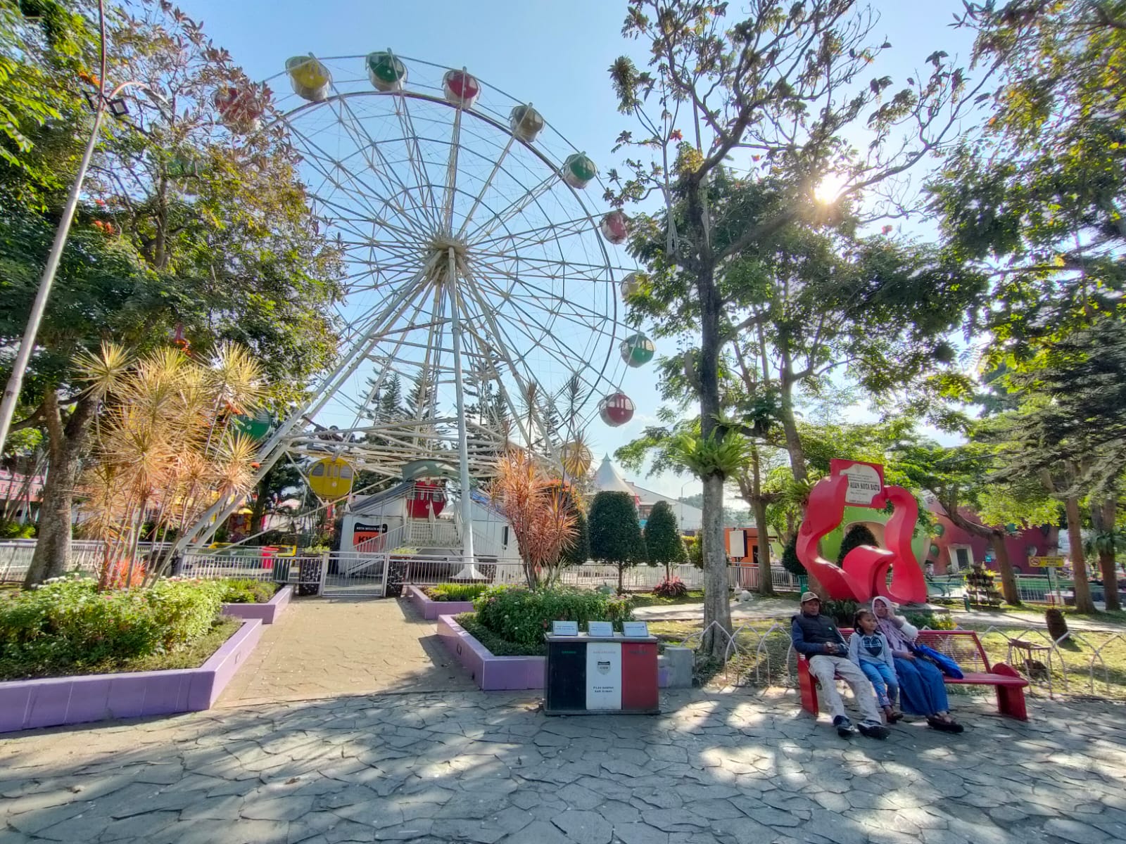 ZAMAN EDDY: Alun-Alun Kota Batu dibangun pada zaman Wali Kota Eddy Rumpoko.