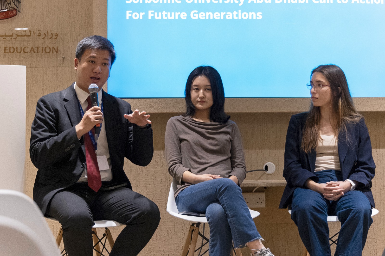 Alland Darmawan, alumnus Ma Chung dalam paparannya di COP 28 Dubai, UEA