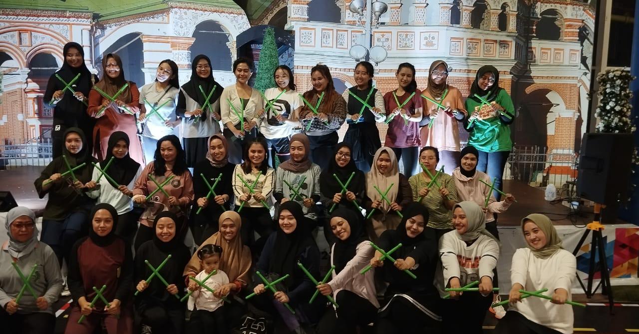 HIDUP SEHAT : Salah satu event olah raga yang bisa digelar di Trans Studio Mini Malang, salah satunya Pound Fit dengan peserta minimal 100 orang.