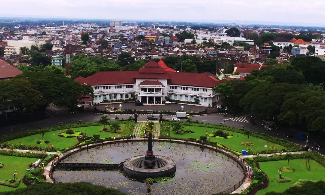 Balai Kota Malang dari pencitraan udara