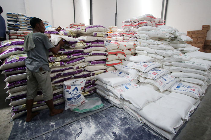 Sembako sebanyak 105 ton digelontorkan Pemkot Malang