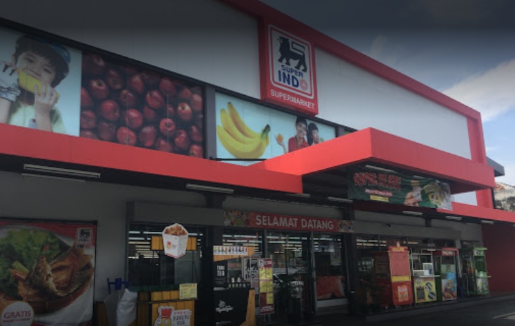 Tampak depan Superindo Bendungan Sutami. (istimewa)