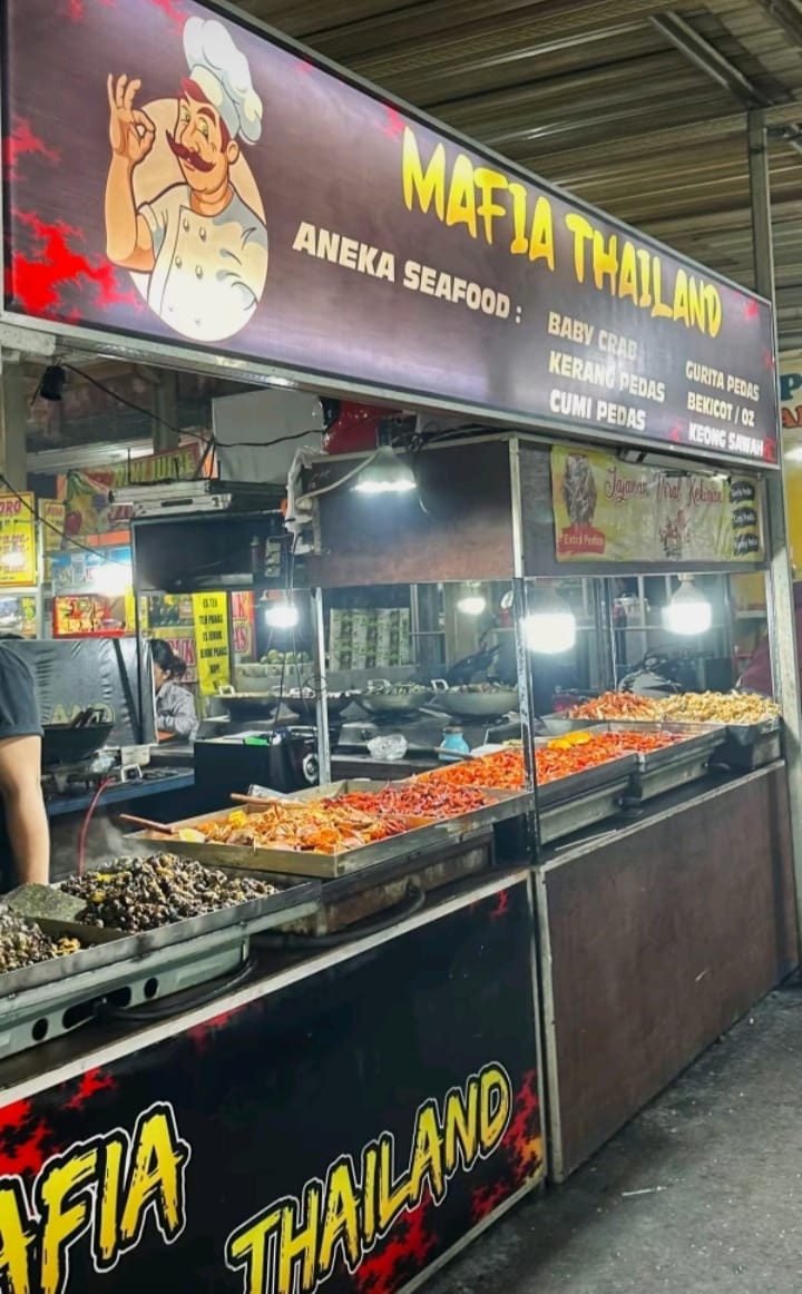 Mafia Thailand. (Tiktok Celitacha)