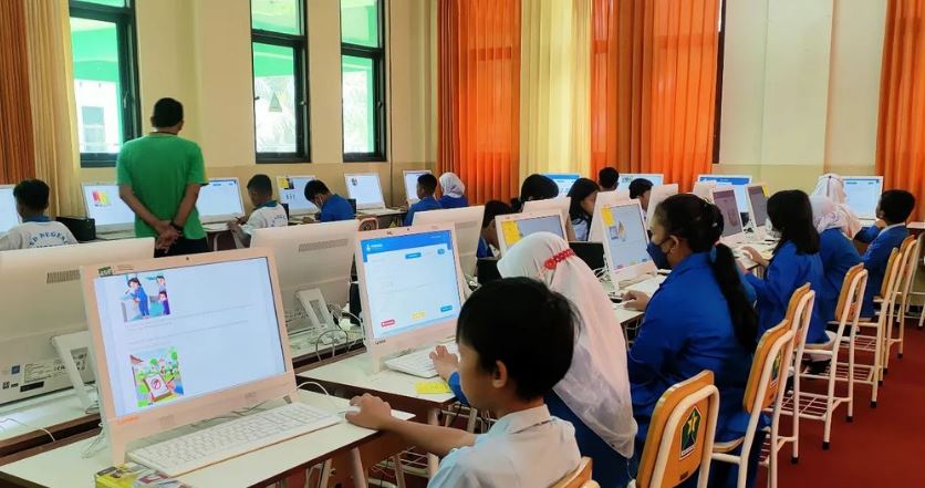 INOVATIF : Penerapan Project Referensi School oleh Google di SDN Model Kota Malang, beberapa waktu lalu.