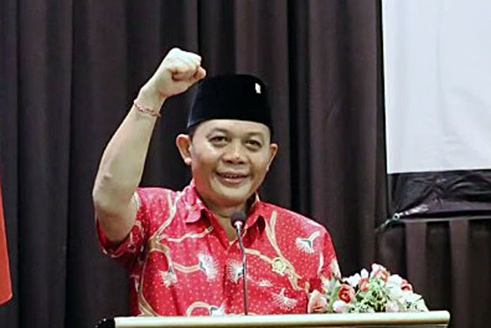 Ketua DPRD Kota Malang incumbent, Made Riandiana Kartika dari fraksi PDIP
