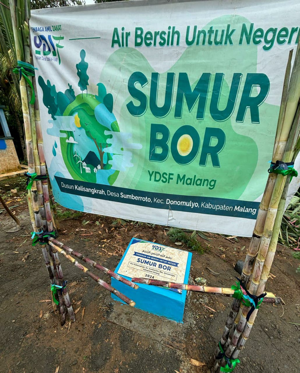 PEDULI : Peresmian sumur bor air bersih oleh YDSF Malang di dusun Kalisangkrah, Kecamatan Donomulyo, Kabupaten Malang.