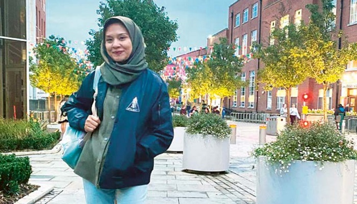 TANTANGAN WAKTU DAN CUACA: Ayu Kusumastuti menjalankan puasa Ramadan kedua di  Kota Leeds, Inggris, tahun ini. Dia sedang menempuh pendidikan doktoral di University of Leeds.