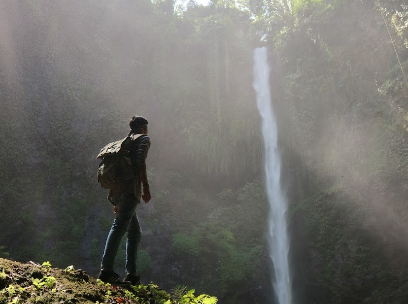 [Coban Telaga Warna]