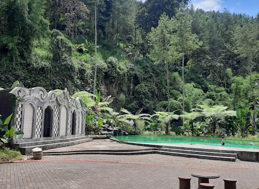 [Taman Kemesraan]