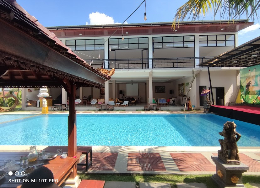 [Giri Palma Hotel]