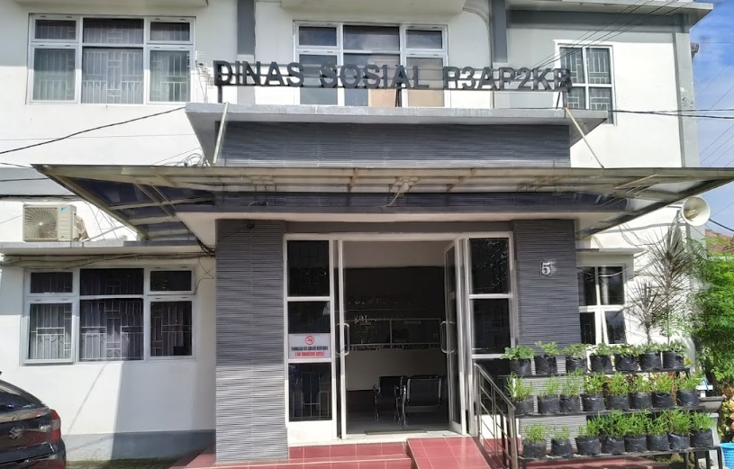 Kantor Dinsos P3AP2KB Kota Malang di Jalan Raya Ki Ageng Gribig Kedungkandang