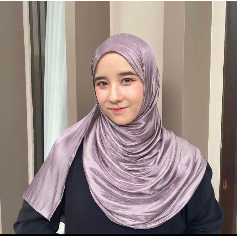 Hijab Shimmer (Shopee)