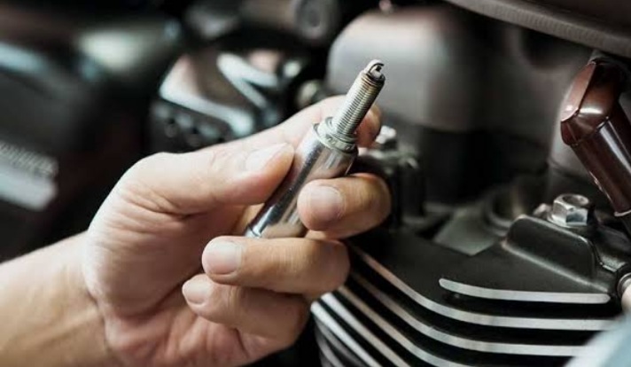 Spark Plug/ Busi Motor_Freepik