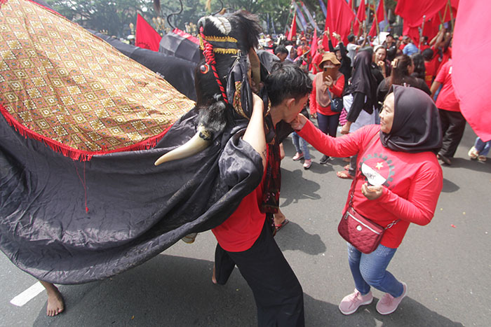 Bantengan di Balai Kota Malang 1 Mei 2024 lalu.
