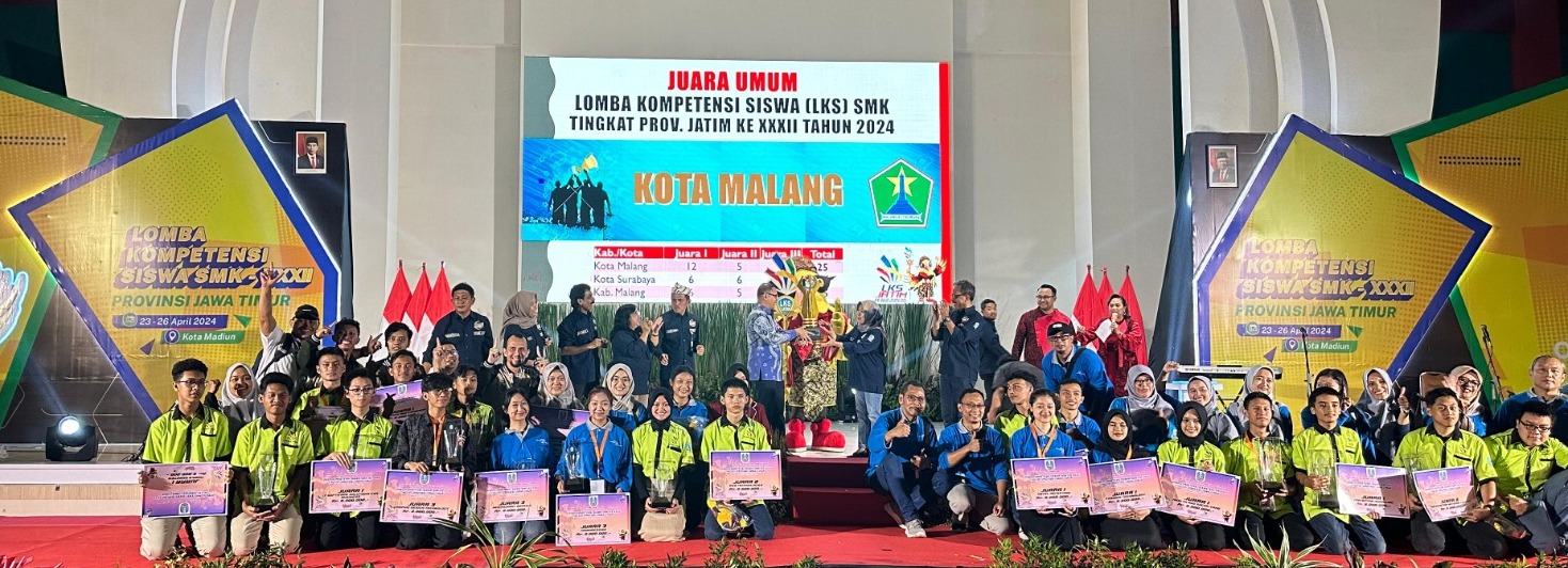 oto bersama kontingen Kota Malang saat meraih Juara Umum diajang LKS Provinsi Jawa Timur, Jum&rsquo;at (26/4) lalu.