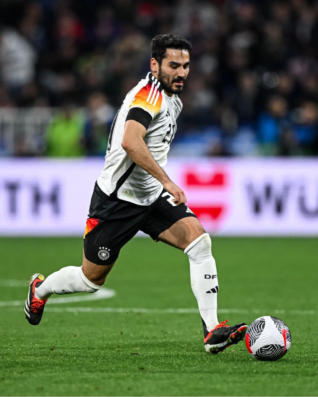 İlkay G&uuml;ndoğan saat memperkuat Timnas Jerman. (Instagram)