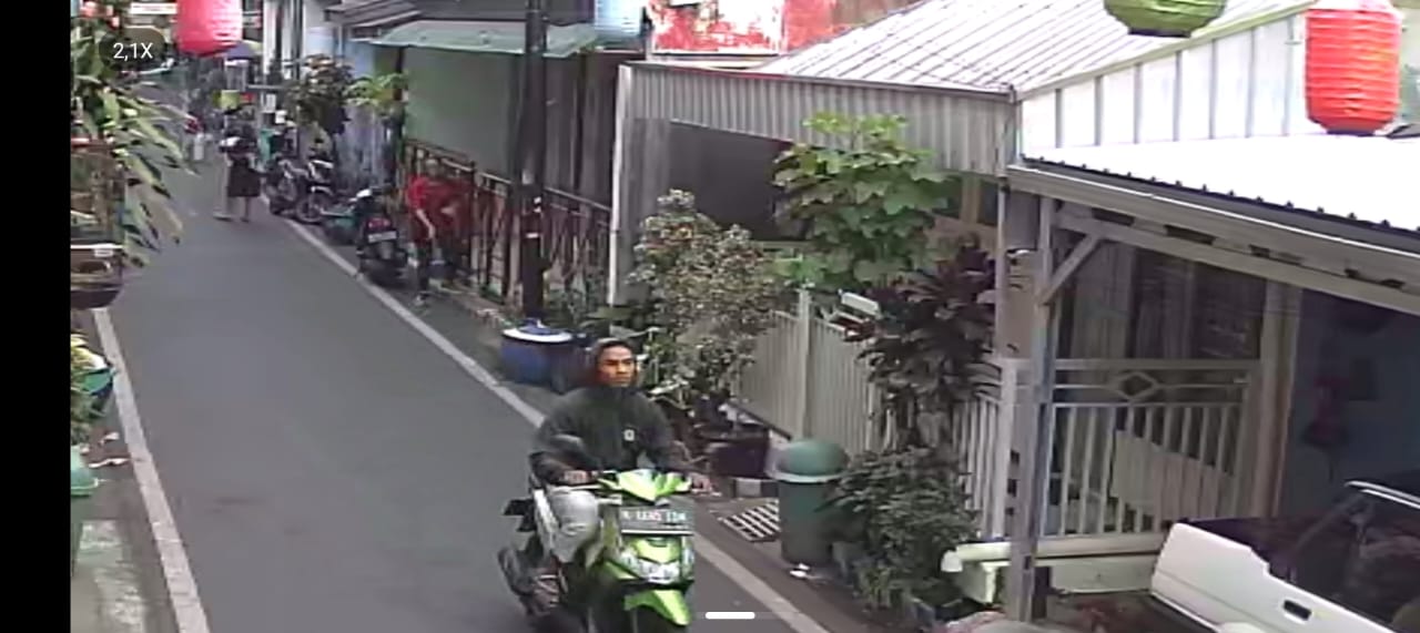 Wajah Pelaku Begal Payudara di Jalan Kertosentono Lowokwaru Kota Malang