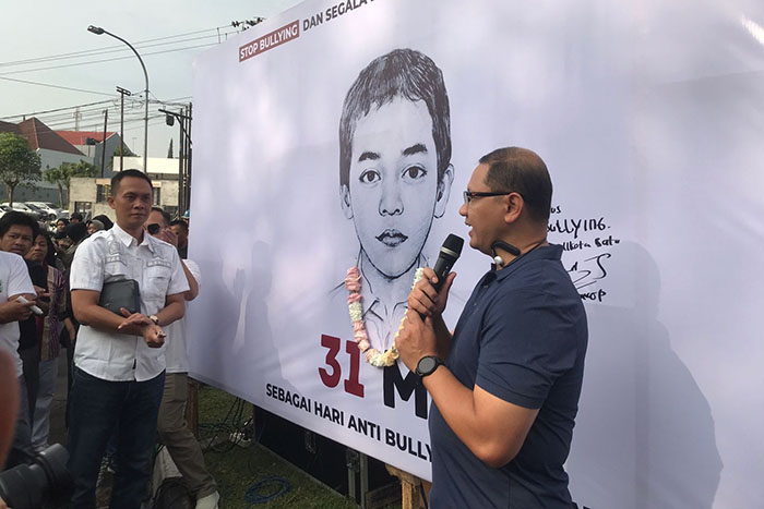 Deklarasi antibullying di Car Free Day Kota Batu setelah kasus pengeroyokan yang menewaskan RWK, siswa SMPN 2 Kota Batu, mencuat.