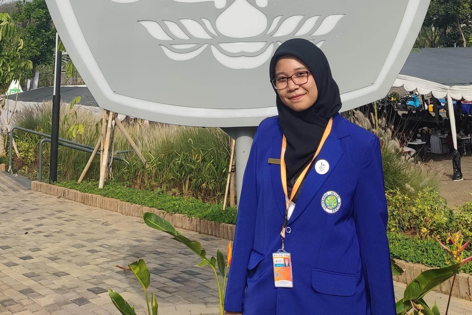 penerima KIP-K UM, Laila Syafaatus Zahra, Mahasiswa S1 DKV Universitas Negeri Malang yang berhasil lolos pendanaan PKM menuju PIMNAS ke-36