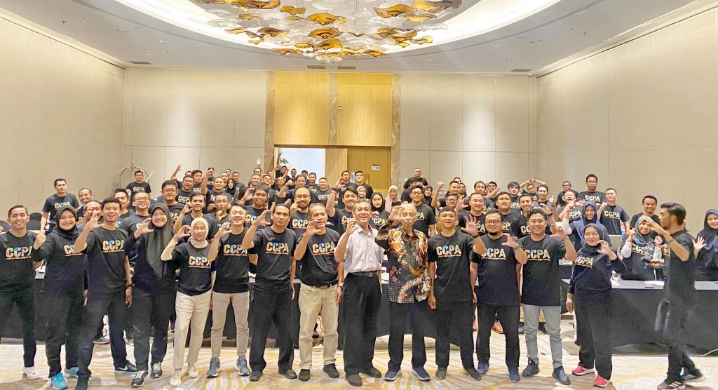 Para peserta Forum Group Discussion (FGD) dengan berkolaborasi bersama 82 Guru Pendidikan Jasmani Kesehatan Olahraga dan Kesehatan (PJOK) Sekolah Dasar se-Malang Raya.
