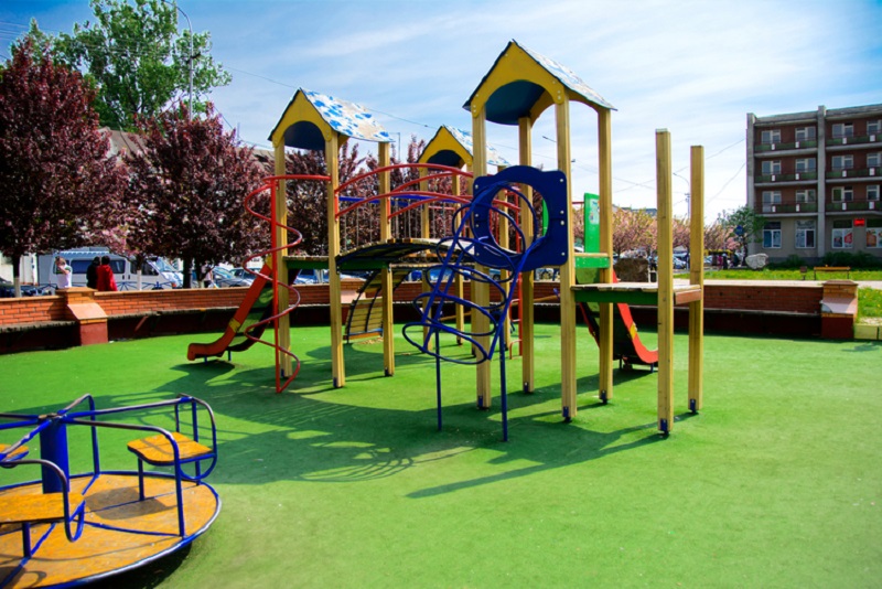 Kids Outdoor Activity Aston Serang
