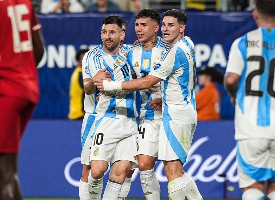 Momen Selebrasi Argentina lolos melaju ke final.